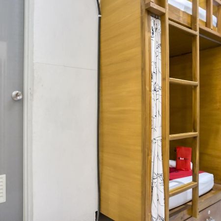 יוגיאקרטה Reddoorz Hostel Near Prawirotaman Jogja מראה חיצוני תמונה
