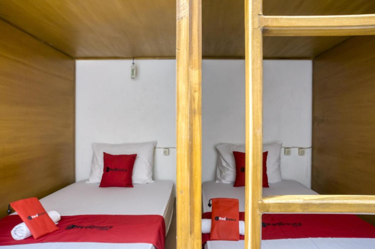 יוגיאקרטה Reddoorz Hostel Near Prawirotaman Jogja מראה חיצוני תמונה